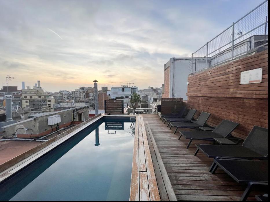 Enjoybcn Gaudi Apartments Барселона Экстерьер фото